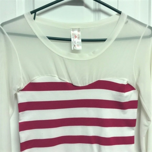 Xinki Blouse Jr Size XS net sleeves & shoulders - Picture 2 of 5